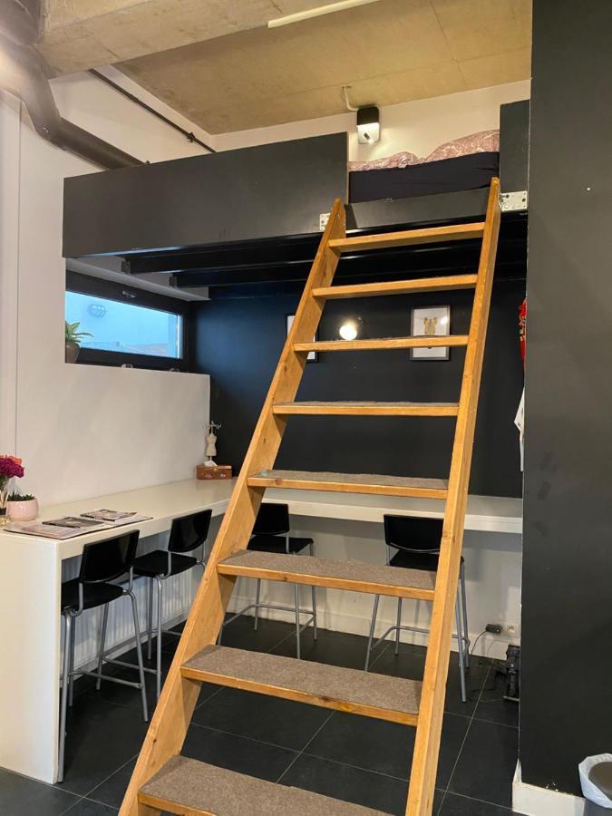 Modern Cozy Studio With Backyard 안트베르펜 외부 사진
