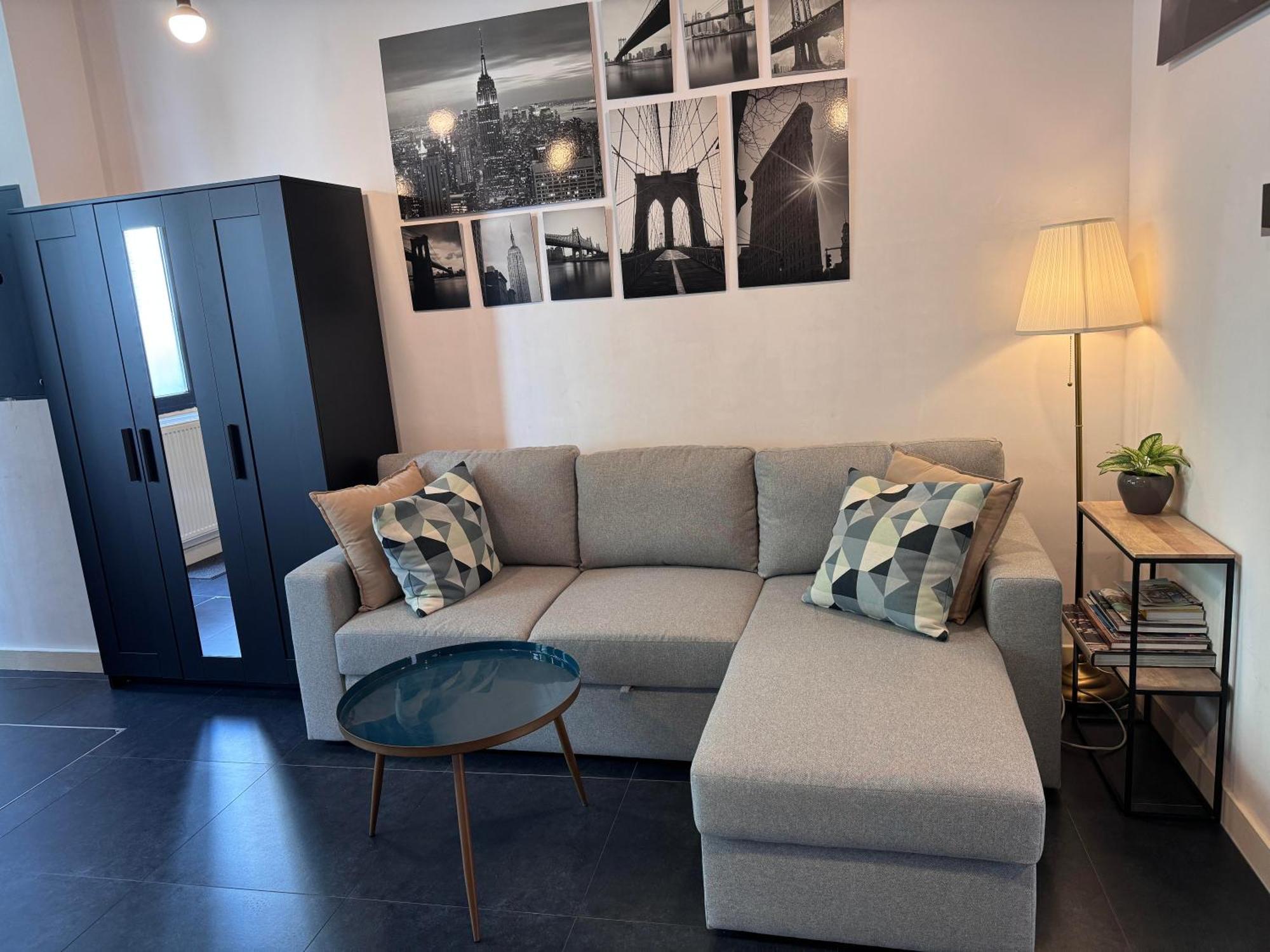 Modern Cozy Studio With Backyard 안트베르펜 외부 사진